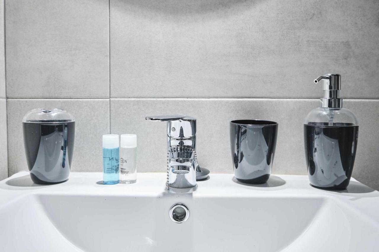 Triana Modern & Luxury Appartement Sevilla Buitenkant foto